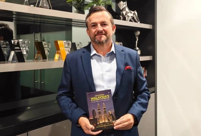 Image accompanying “Malaysia’s grand strategy for growth: Matthew Barsing’s new book offers investors a roadmap to opportunity”